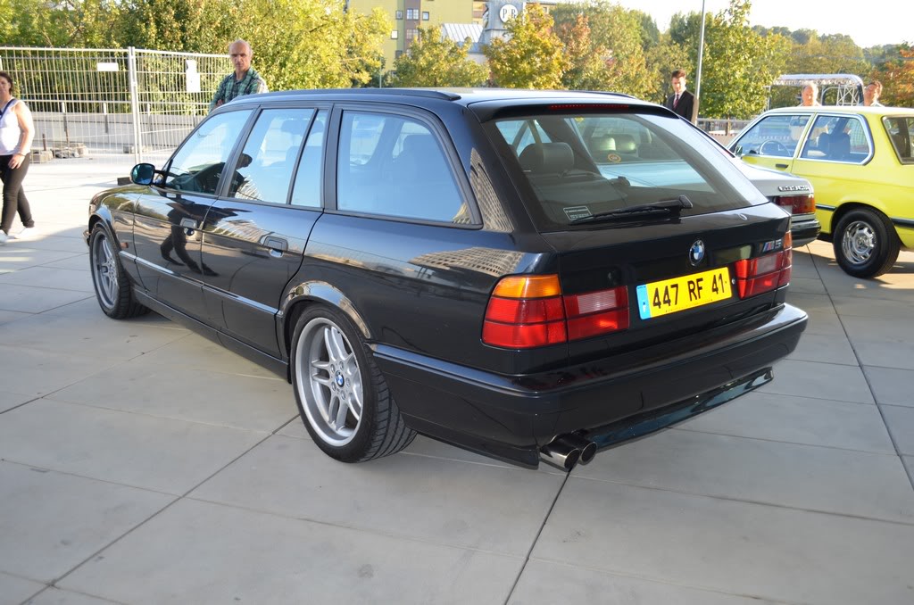 Name:  e34 M5 bonhams auction  DSC_0715.jpg
Views: 13341
Size:  132.6 KB