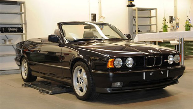 Name:  e34m5 cabrio  c00-1256843174.jpg
Views: 10883
Size:  73.9 KB