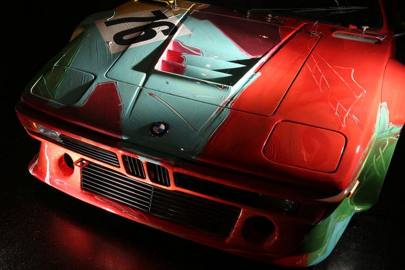 Name:  BMW-Art-Cars-Kunst-Impression-fotoshowBig-f02f53da-994085.jpg
Views: 5315
Size:  98.2 KB