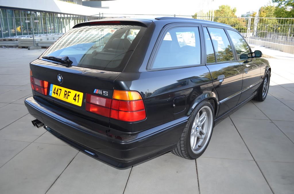 Name:  e34 M5 bonhams auction  DSC_0086.jpg
Views: 15532
Size:  120.5 KB